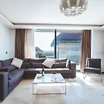 Villa Royal Blue - Luxury *