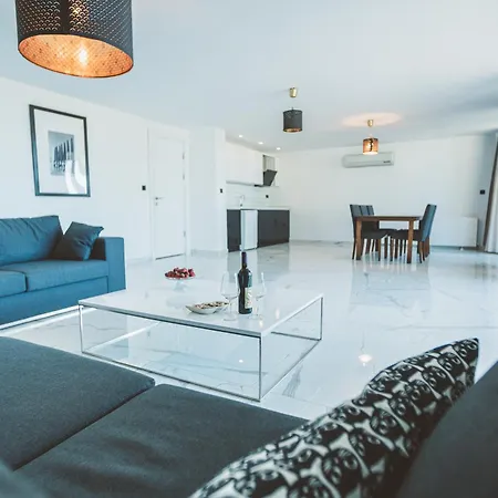 别墅 Royal Blue - Luxury *