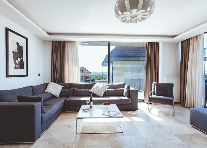 Villa Royal Blue - Luxury *