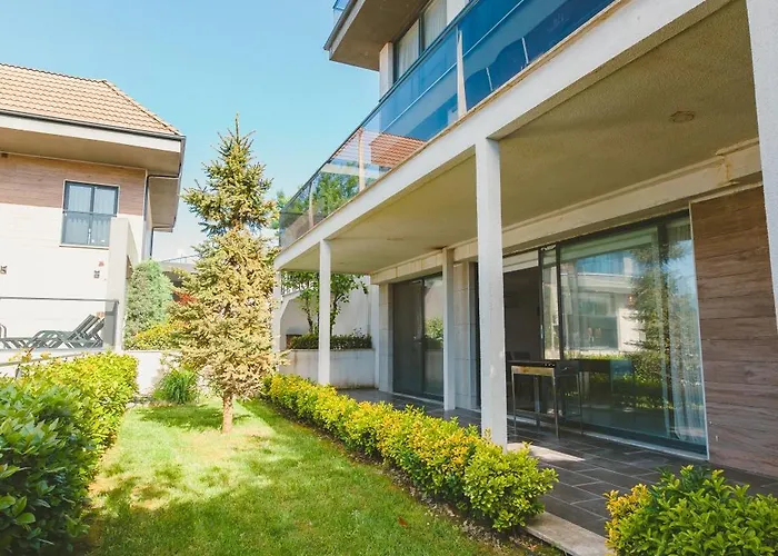 Villa Royal Blue - Luxury