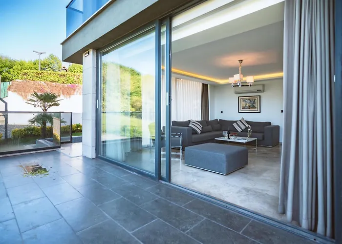 Villa Royal Blue - Luxury *