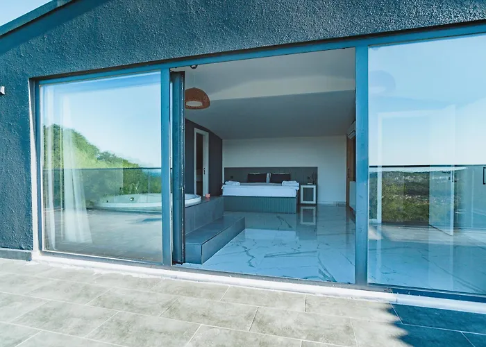 Royal Blue - Luxury Istanboel