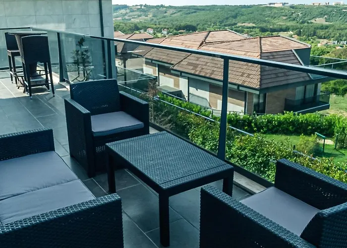 Royal Blue - Luxury * Istanbul