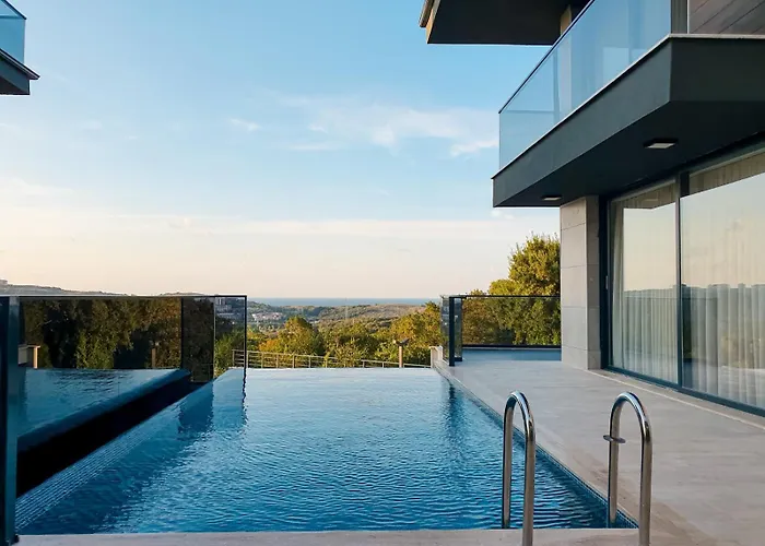 Royal Blue - Luxury Istanbul