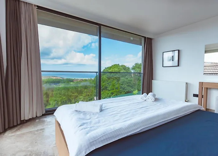 Villa Royal Blue - Luxury *