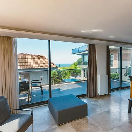 Royal Blue - Luxury Villa Estambul