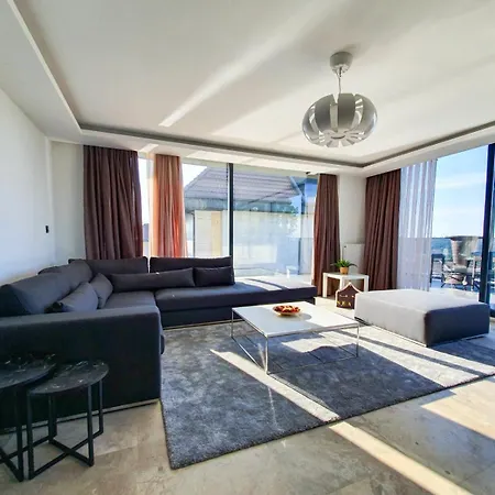 Villa Royal Blue - Luxury Estambul