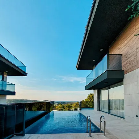 Villa Royal Blue - Luxury *